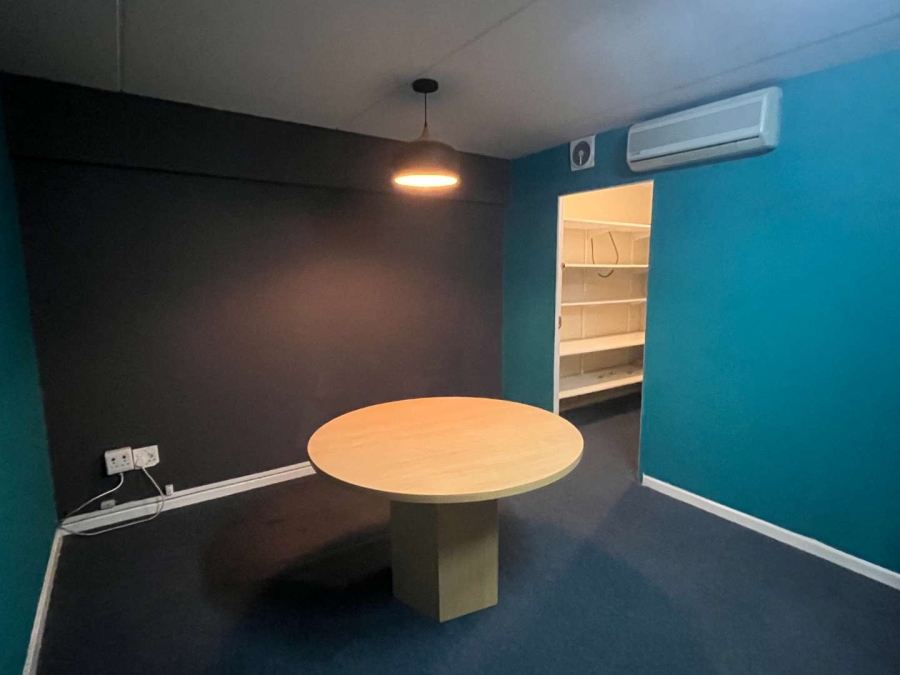 To Let commercial Property for Rent in Milnerton Western Cape